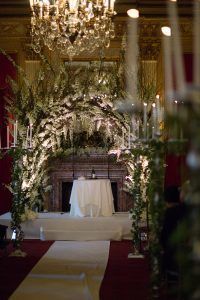 Raphaela & Neil Wedding - Chuppah Hydrangea Curly Willow Dendrobium Orchid - Metropolitan Club - by Hechler Photographers - 2656-1363